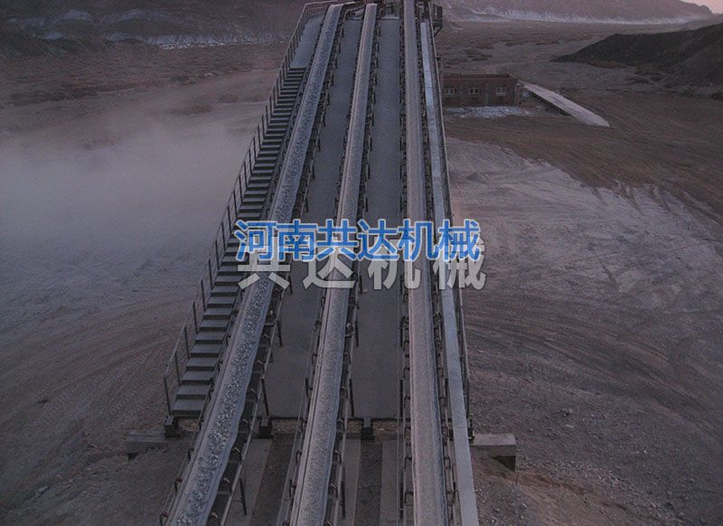 公司承建的礦石破碎、篩分、輸送生產(chǎn)線